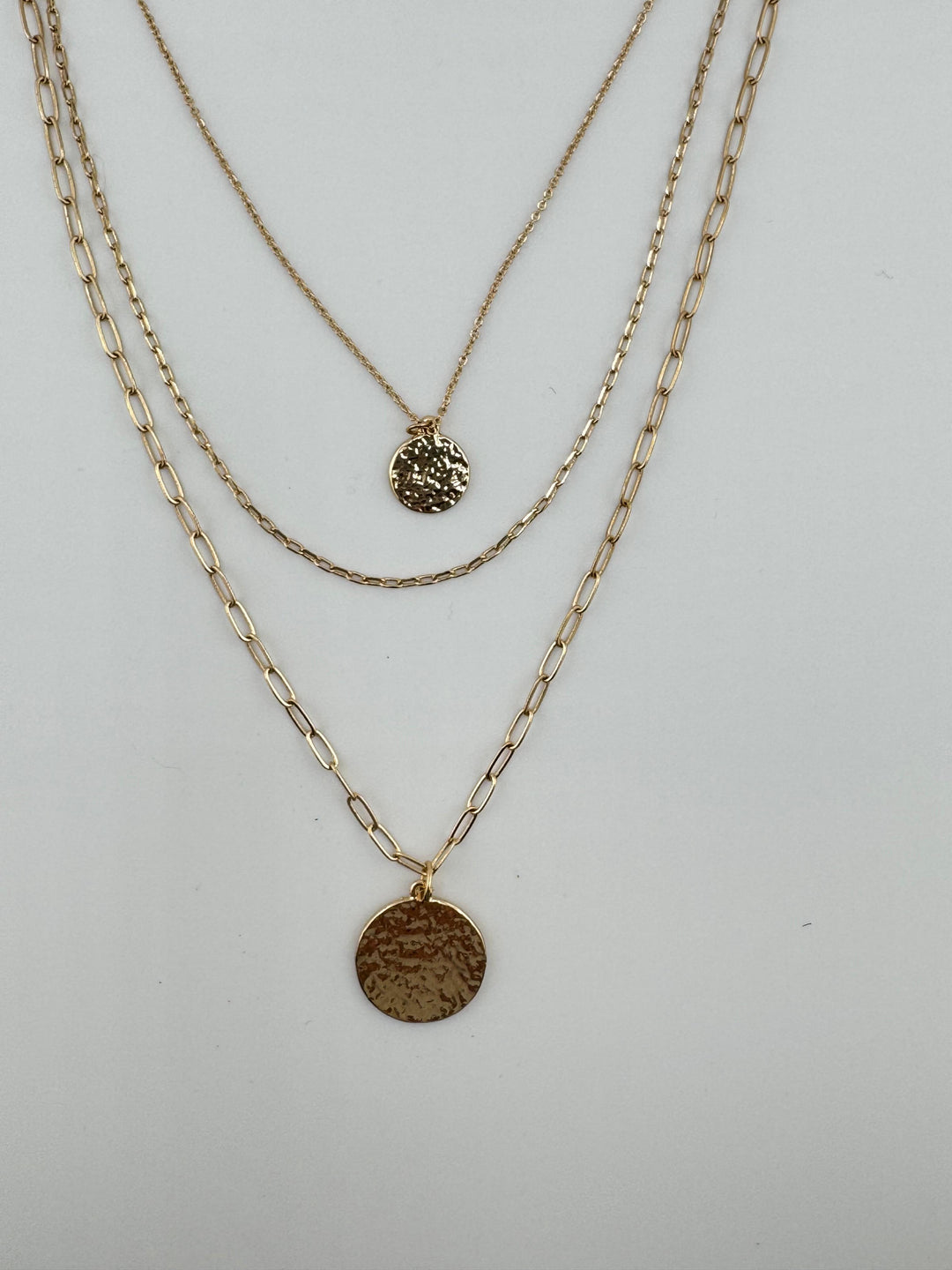 Layered necklace with hammered pendent